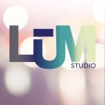 LŪM Studio